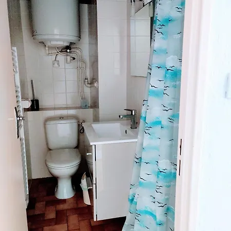 Apartment Agreable Proche Plages Et Commerces *